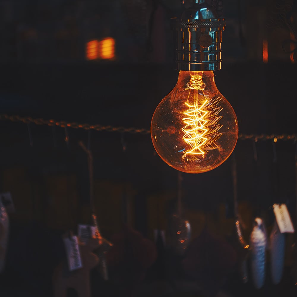 Bombilla Globo LED filamento - 7W - Luz cálida 4 Bombilla Globo LED filamento - 7W - Luz cálida - Imagen 4