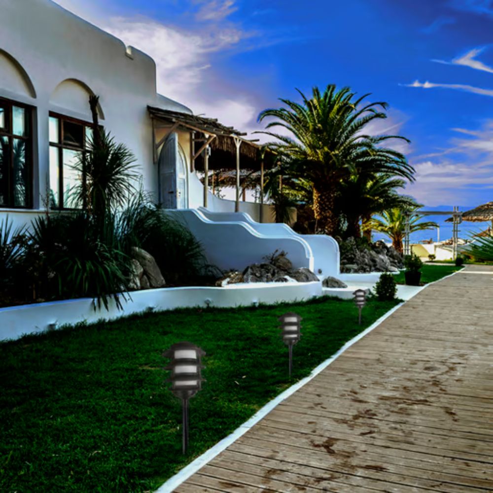 Mini poste de exterior con estaca - Base E27 5 Mini poste de exterior con estaca - Base E27 - Imagen 5